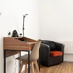 Appartamento La Teranga De Kadi & Cathy, Avec Jardin Privatif