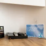 Appartamento La Teranga De Kadi & Cathy, Avec Jardin Privatif