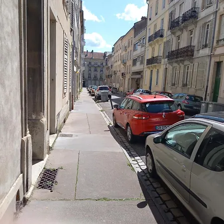 La Teranga De Kadi & Cathy, Avec Jardin Privatif Apartment *