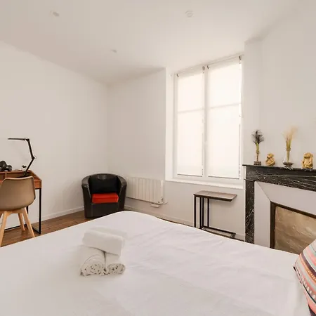 Lejlighed La Teranga De Kadi & Cathy, Avec Jardin Privatif *