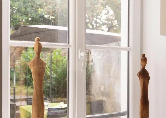 Lägenhet La Teranga De Kadi & Cathy, Avec Jardin Privatif *