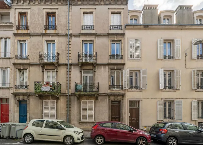 La Teranga De Kadi & Cathy, Avec Jardin Privatif Lägenhet