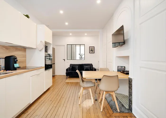 Lägenhet La Teranga De Kadi & Cathy, Avec Jardin Privatif Nancy